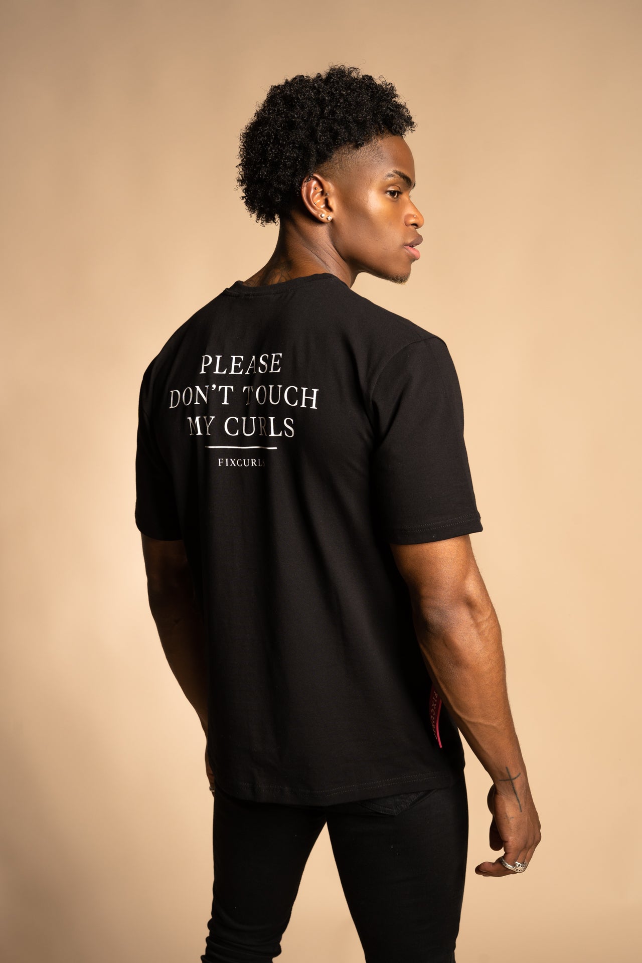 Unisex T-shirt - Black